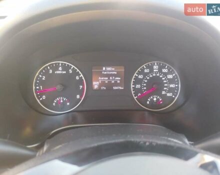 Серый Киа Seltos, объемом двигателя 2 л и пробегом 53 тыс. км за 17900 $, фото 11 на Automoto.ua