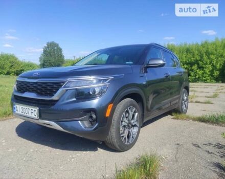 Серый Киа Seltos, объемом двигателя 2 л и пробегом 49 тыс. км за 19300 $, фото 1 на Automoto.ua