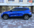 Синий Киа Seltos, объемом двигателя 2 л и пробегом 53 тыс. км за 17750 $, фото 2 на Automoto.ua