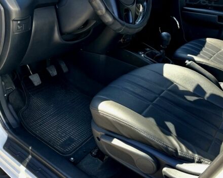 Белый Киа Soul, объемом двигателя 1.6 л и пробегом 130 тыс. км за 8100 $, фото 5 на Automoto.ua