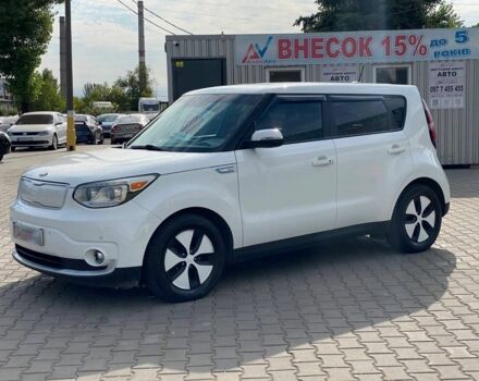 Белый Киа Soul, объемом двигателя 2.7 л и пробегом 94 тыс. км за 6400 $, фото 2 на Automoto.ua