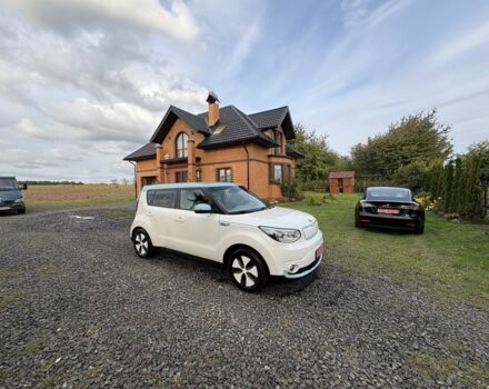 Белый Киа Soul, объемом двигателя 0 л и пробегом 99 тыс. км за 5600 $, фото 11 на Automoto.ua
