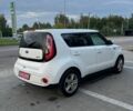 Белый Киа Soul, объемом двигателя 0 л и пробегом 114 тыс. км за 9800 $, фото 7 на Automoto.ua