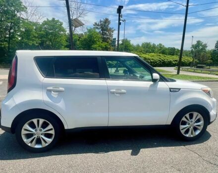 Белый Киа Soul, объемом двигателя 2 л и пробегом 73 тыс. км за 3500 $, фото 5 на Automoto.ua