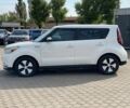 Белый Киа Soul, объемом двигателя 2.7 л и пробегом 94 тыс. км за 6400 $, фото 3 на Automoto.ua
