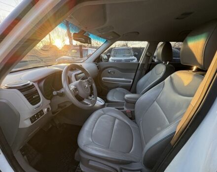 Белый Киа Soul, объемом двигателя 0 л и пробегом 151 тыс. км за 5900 $, фото 20 на Automoto.ua