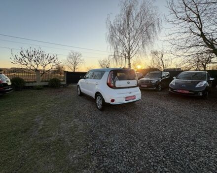 Белый Киа Soul, объемом двигателя 0 л и пробегом 151 тыс. км за 5900 $, фото 16 на Automoto.ua