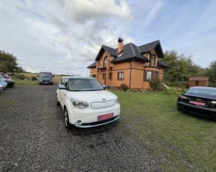 Белый Киа Soul, объемом двигателя 0 л и пробегом 99 тыс. км за 5600 $, фото 10 на Automoto.ua