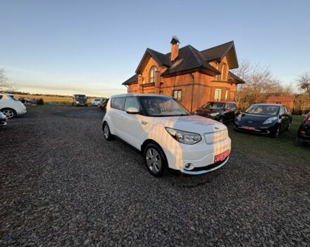 Белый Киа Soul, объемом двигателя 0 л и пробегом 151 тыс. км за 5900 $, фото 11 на Automoto.ua