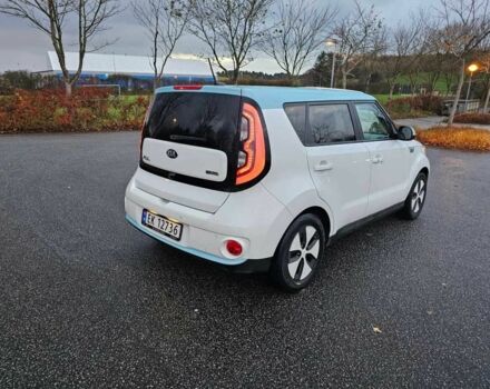 Білий Кіа Soul, об'ємом двигуна 0 л та пробігом 59 тис. км за 7300 $, фото 3 на Automoto.ua