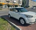 Білий Кіа Soul, об'ємом двигуна 0 л та пробігом 150 тис. км за 4500 $, фото 2 на Automoto.ua