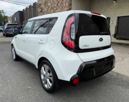 Белый Киа Soul, объемом двигателя 2 л и пробегом 72 тыс. км за 6800 $, фото 2 на Automoto.ua