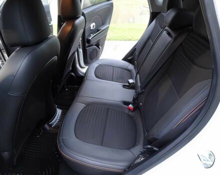 Білий Кіа Soul, об'ємом двигуна 1.6 л та пробігом 48 тис. км за 6000 $, фото 11 на Automoto.ua