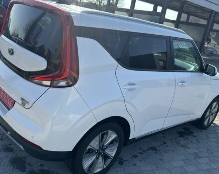 Белый Киа Soul, объемом двигателя 0 л и пробегом 147 тыс. км за 16999 $, фото 6 на Automoto.ua