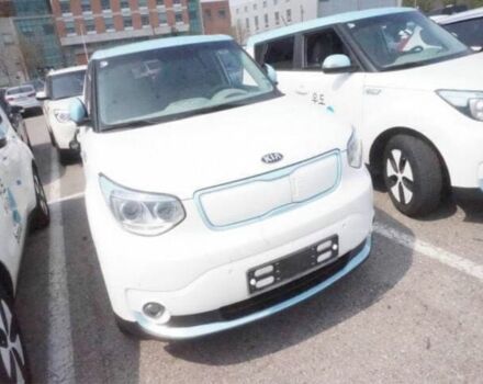 Белый Киа Soul, объемом двигателя 0 л и пробегом 35 тыс. км за 4500 $, фото 6 на Automoto.ua