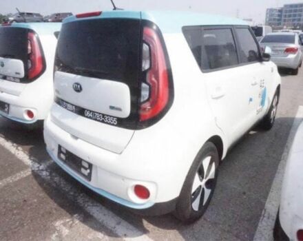 Белый Киа Soul, объемом двигателя 0 л и пробегом 35 тыс. км за 4500 $, фото 2 на Automoto.ua