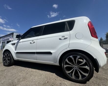 Белый Киа Soul, объемом двигателя 1.6 л и пробегом 167 тыс. км за 7600 $, фото 31 на Automoto.ua