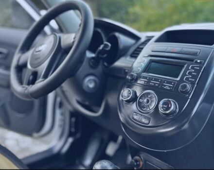 Белый Киа Soul, объемом двигателя 1.6 л и пробегом 168 тыс. км за 6500 $, фото 6 на Automoto.ua