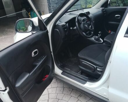 Білий Кіа Soul, об'ємом двигуна 1.6 л та пробігом 160 тис. км за 7200 $, фото 4 на Automoto.ua