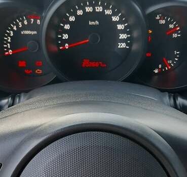 Кіа Soul 2009 у Львові на Automoto.ua Білий Кіа Soul, об'ємом двигуна 1.6 л та пробігом 203 тис. км за 6000 $, фото 10 на Automoto.ua