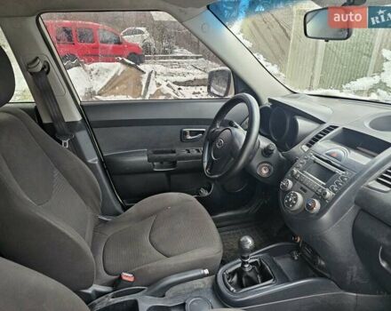 Білий Кіа Soul, об'ємом двигуна 1.59 л та пробігом 221 тис. км за 6200 $, фото 7 на Automoto.ua