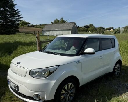 Білий Кіа Soul, об'ємом двигуна 0 л та пробігом 89 тис. км за 7900 $, фото 1 на Automoto.ua