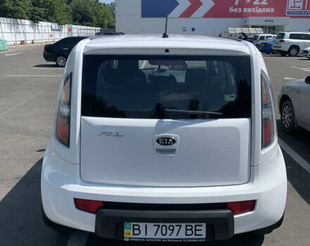 Білий Кіа Soul, об'ємом двигуна 1.59 л та пробігом 135 тис. км за 7000 $, фото 3 на Automoto.ua