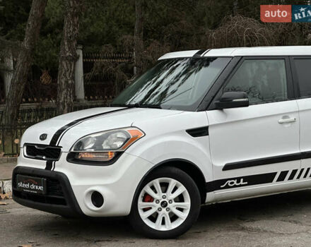 Белый Киа Soul, объемом двигателя 2 л и пробегом 228 тыс. км за 8499 $, фото 1 на Automoto.ua