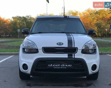 Белый Киа Soul, объемом двигателя 2 л и пробегом 229 тыс. км за 7999 $, фото 1 на Automoto.ua