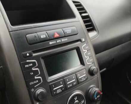 Білий Кіа Soul, об'ємом двигуна 1.6 л та пробігом 192 тис. км за 8300 $, фото 15 на Automoto.ua