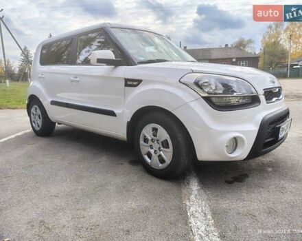 Білий Кіа Soul, об'ємом двигуна 1.59 л та пробігом 177 тис. км за 7300 $, фото 2 на Automoto.ua