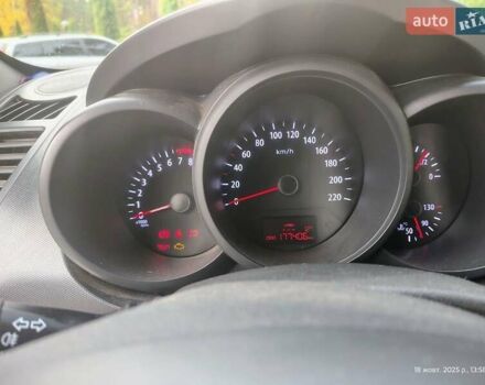 Білий Кіа Soul, об'ємом двигуна 1.59 л та пробігом 177 тис. км за 7300 $, фото 11 на Automoto.ua