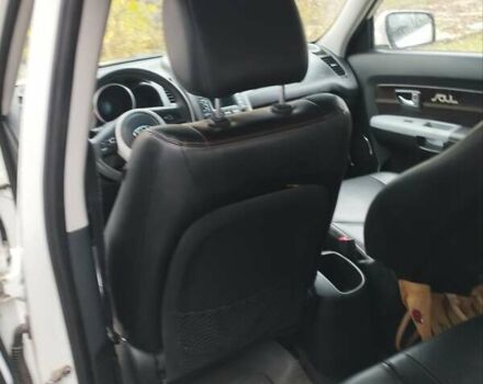Білий Кіа Soul, об'ємом двигуна 1.6 л та пробігом 192 тис. км за 8300 $, фото 18 на Automoto.ua