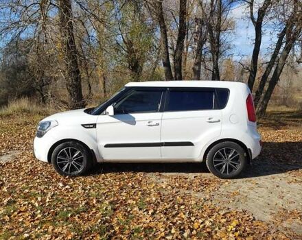 Белый Киа Soul, объемом двигателя 1.6 л и пробегом 150 тыс. км за 9500 $, фото 9 на Automoto.ua
