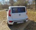 Белый Киа Soul, объемом двигателя 1.6 л и пробегом 150 тыс. км за 9500 $, фото 11 на Automoto.ua