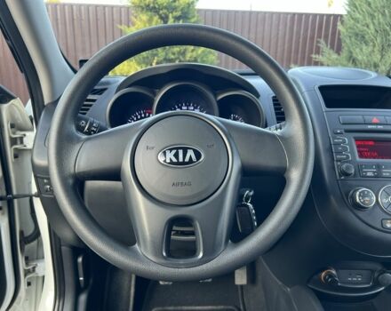 Білий Кіа Soul, об'ємом двигуна 1.6 л та пробігом 95 тис. км за 9700 $, фото 6 на Automoto.ua