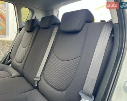 Белый Киа Soul, объемом двигателя 1.6 л и пробегом 95 тыс. км за 7800 $, фото 22 на Automoto.ua