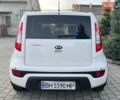 Белый Киа Soul, объемом двигателя 1.6 л и пробегом 95 тыс. км за 9700 $, фото 5 на Automoto.ua