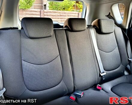 Белый Киа Soul, объемом двигателя 1.6 л и пробегом 69 тыс. км за 7500 $, фото 6 на Automoto.ua