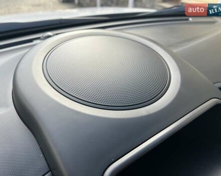 Белый Киа Soul, объемом двигателя 1.6 л и пробегом 95 тыс. км за 7800 $, фото 11 на Automoto.ua