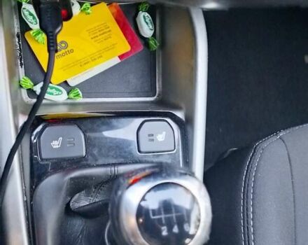 Белый Киа Soul, объемом двигателя 1.6 л и пробегом 230 тыс. км за 8300 $, фото 4 на Automoto.ua