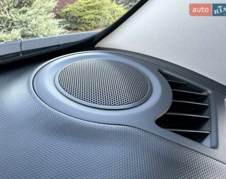 Белый Киа Soul, объемом двигателя 1.6 л и пробегом 95 тыс. км за 9700 $, фото 16 на Automoto.ua