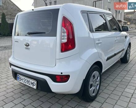 Білий Кіа Soul, об'ємом двигуна 1.6 л та пробігом 95 тис. км за 9700 $, фото 6 на Automoto.ua