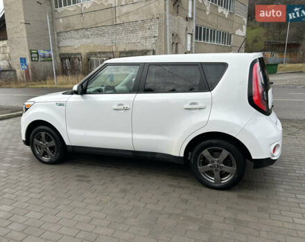 Белый Киа Soul, объемом двигателя 0 л и пробегом 134 тыс. км за 7150 $, фото 14 на Automoto.ua