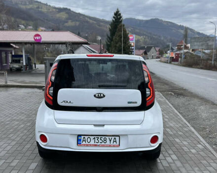 Белый Киа Soul, объемом двигателя 0 л и пробегом 134 тыс. км за 7150 $, фото 10 на Automoto.ua