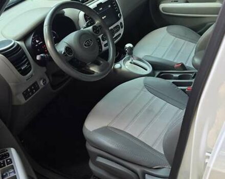 Киа Soul 2014 в Днепре (Днепропетровске) на Automoto.ua Белый Киа Soul, объемом двигателя 0 л и пробегом 101 тыс. км за 6500 $, фото 6 на Automoto.ua