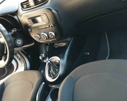 Белый Киа Soul, объемом двигателя 1.6 л и пробегом 68 тыс. км за 9300 $, фото 11 на Automoto.ua