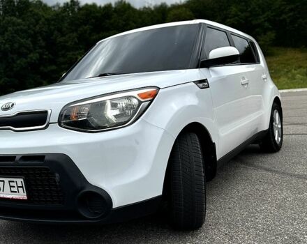 Белый Киа Soul, объемом двигателя 1.6 л и пробегом 150 тыс. км за 9200 $, фото 4 на Automoto.ua