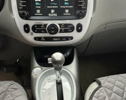 Белый Киа Soul, объемом двигателя 0 л и пробегом 134 тыс. км за 7150 $, фото 39 на Automoto.ua