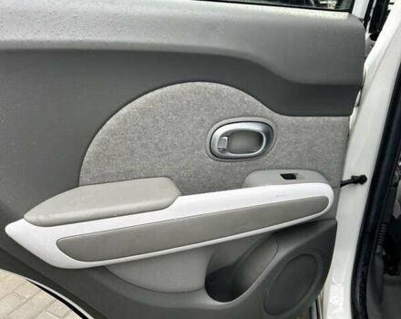 Белый Киа Soul, объемом двигателя 0 л и пробегом 134 тыс. км за 7150 $, фото 33 на Automoto.ua